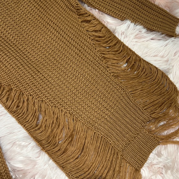 Tan brown size medium / large distressed sweater dress - Picture 3 of 5
